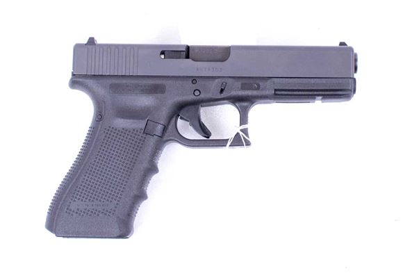 Picture of Used Glock 17 Gen4 Semi-Auto 9mm, With 3 Mags & Original Case, Excellent Condition
