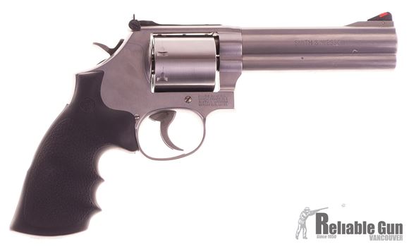 Picture of Used Smith & Wesson 686-6 Double-Action .357 Mag, 7 Shot, Stainless, With Original Box, Very Good Condition