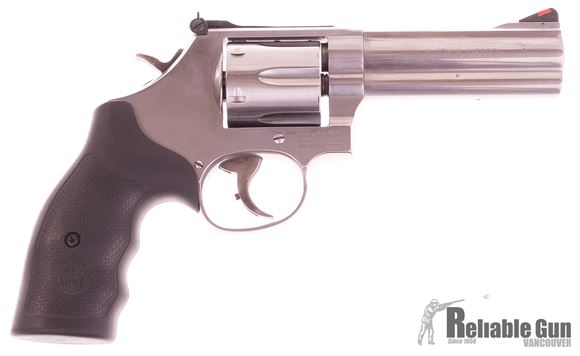 Picture of Used Smith & Wesson 686-6 Double-Action 357 Mag, 4.2" Barrel, Stainless, With S&W Factory "Distinguish Tune" Trigger Job, Original Box, Excellent Condition