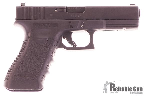 Picture of Used Glock 22 Gen 3 Semi-Auto 40 S&W, With Tru Dot Night Sights, 4 Mags & Original Case, Good Condition