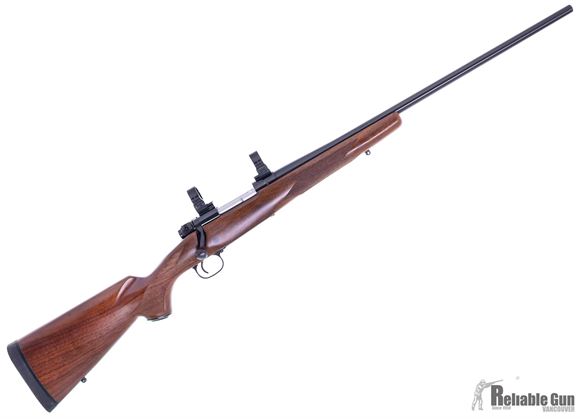 Picture of Used Winchester Model 70 Sporter, 270 WSM, Control Feed, 3 Position Safety, 24'' Blued Barrel, Walnut Stock, Weaver Bases w/1'' Leupold PRW Rings, Excellent Condition